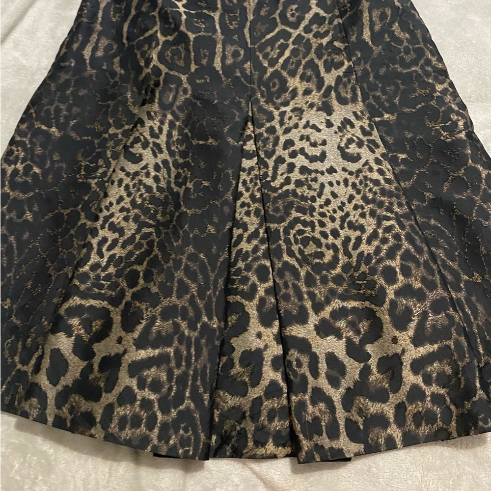 Rena Lange Black and Tan A-Line Pleated Skirt